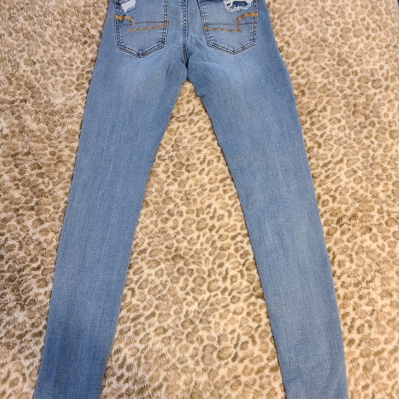 American Eagle Skinny Jeans - Picture 2 of 5
